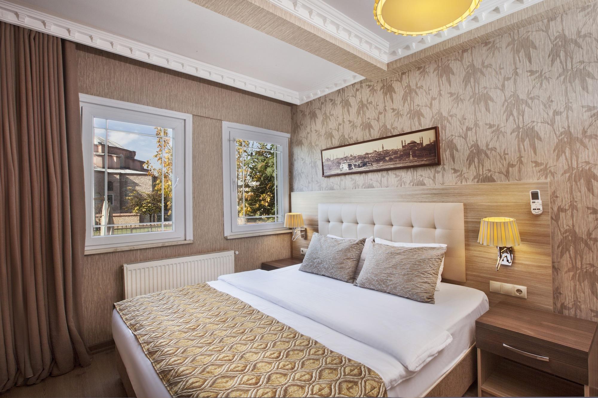 Siesta Otel 3*