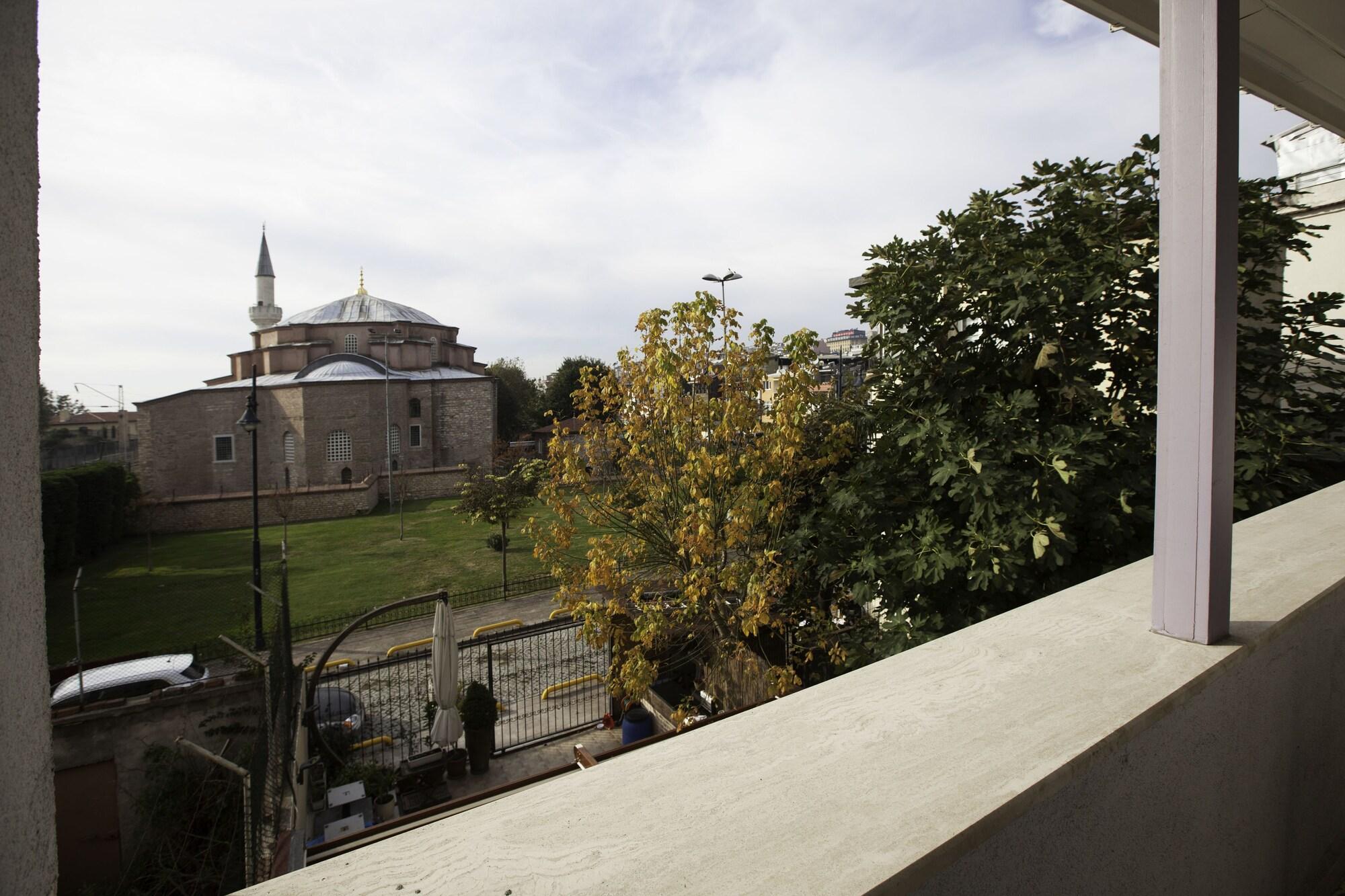 Siesta 3* İstanbul